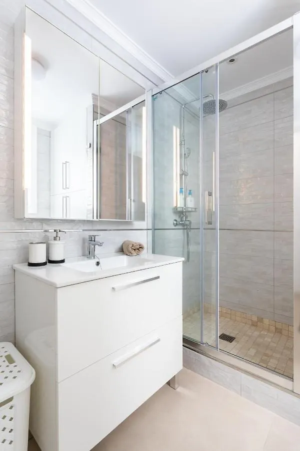 Peaceful Premium Studio طوستا ديل سيلونثيو شقة